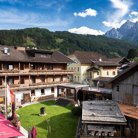 Hotel Alpenstolz Mieders Exterior photo