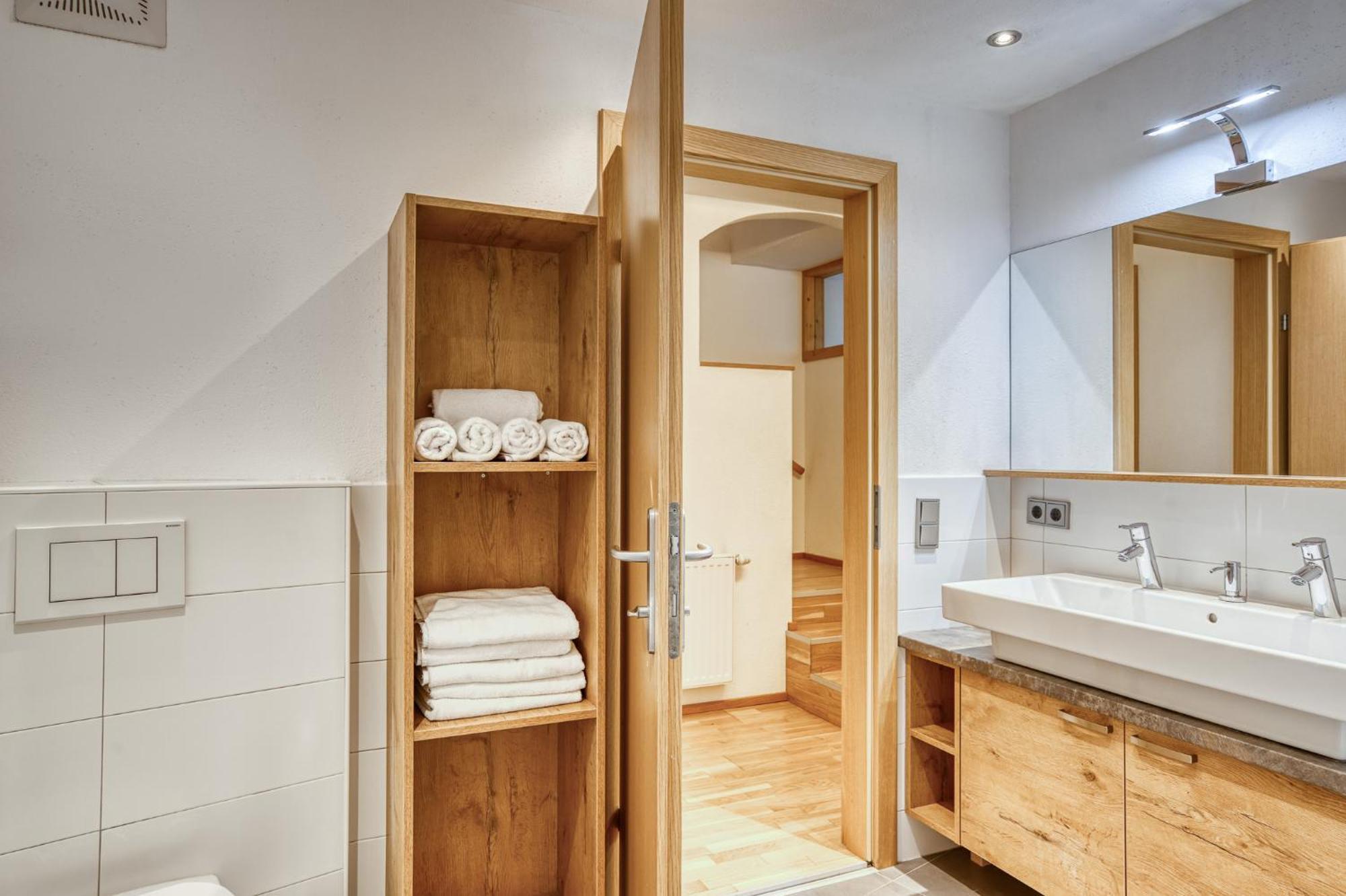 Hotel Alpenstolz Mieders Room photo