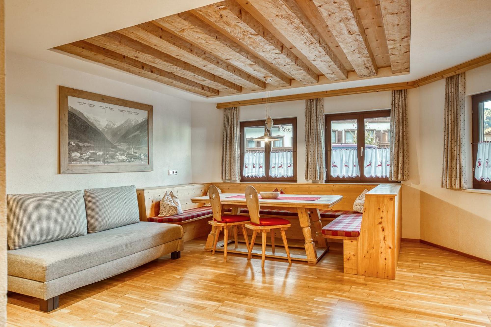 Hotel Alpenstolz Mieders Room photo